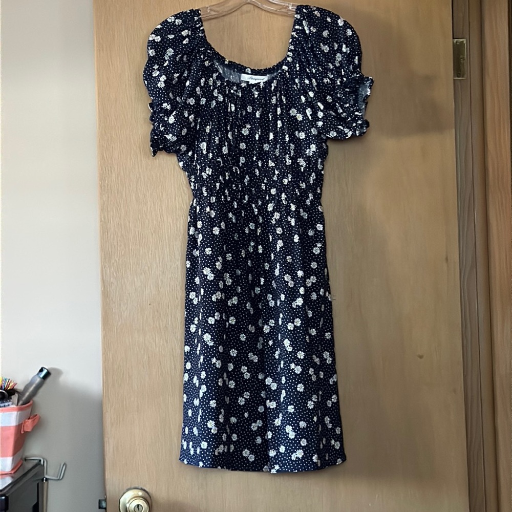 Navy dress